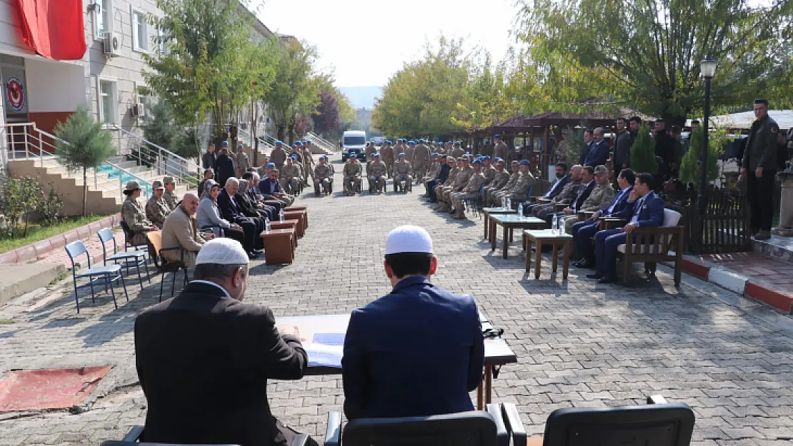 Siirt'te Helikopter Kazasında Şehit Olan Askerler Anıldı!