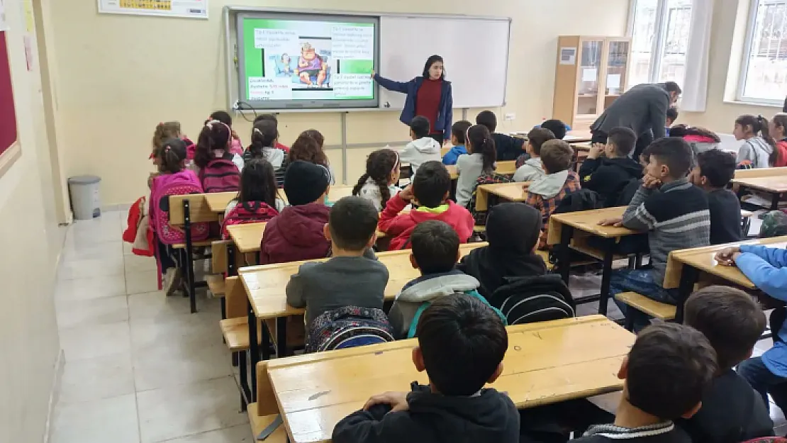 Siirt'in İlçelerinde Diyabet Eğitimi Veriliyor!