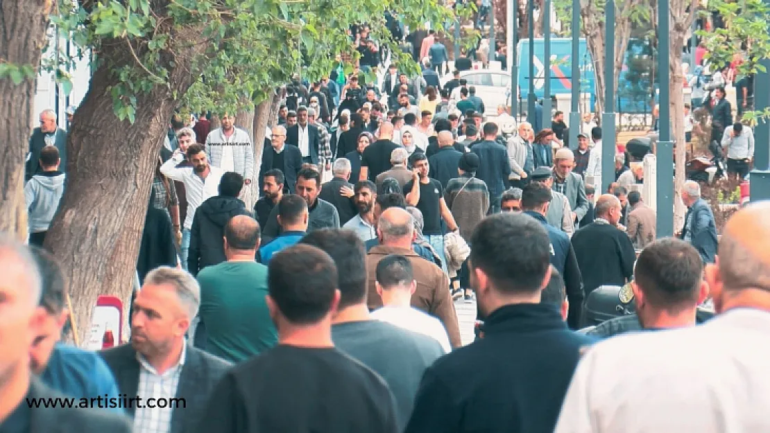 Siirt'te Kadınlar Erkeklerden Daha Fazla Yaşıyor, Peki Siirtliler Ortalama Kaç Yıl Yaşıyor? TÜİK Açıkladı!