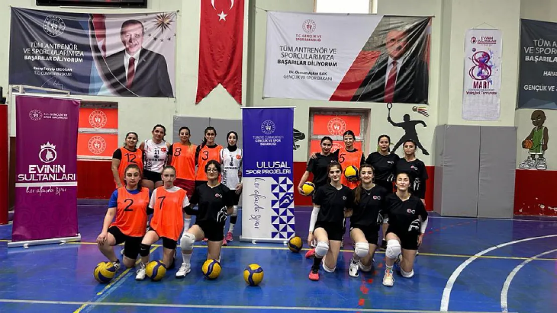 Siirt'te Kadınlar Gününe Özel Voleybol Turnuvası Düzenleniyor!