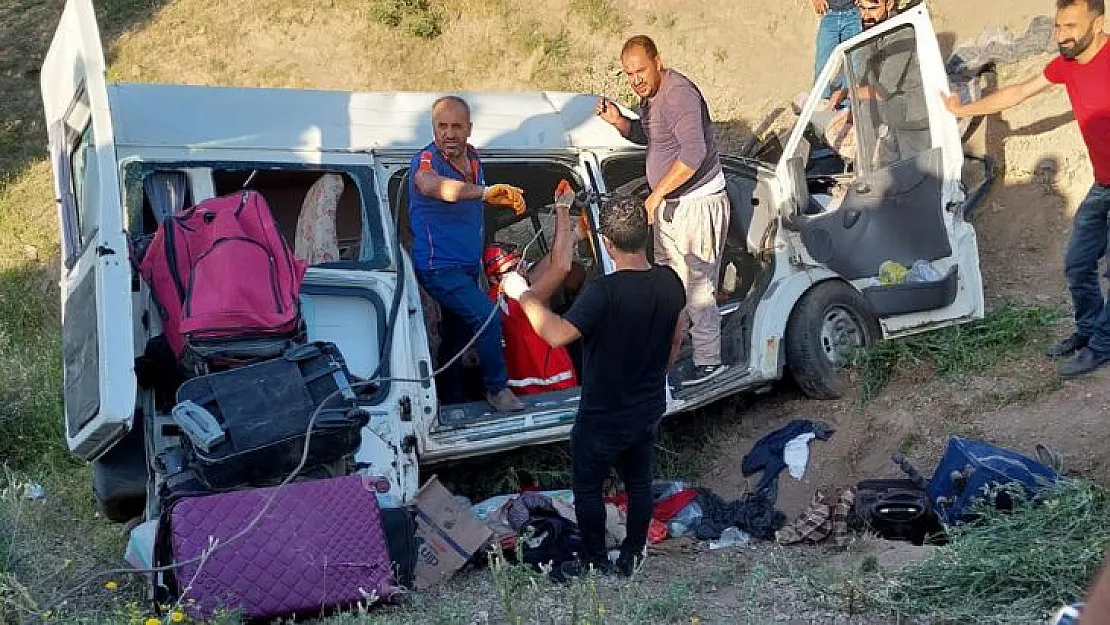 Siirt'te Katliam Gibi Kaza: 4 Ölü, 6 Yaralı