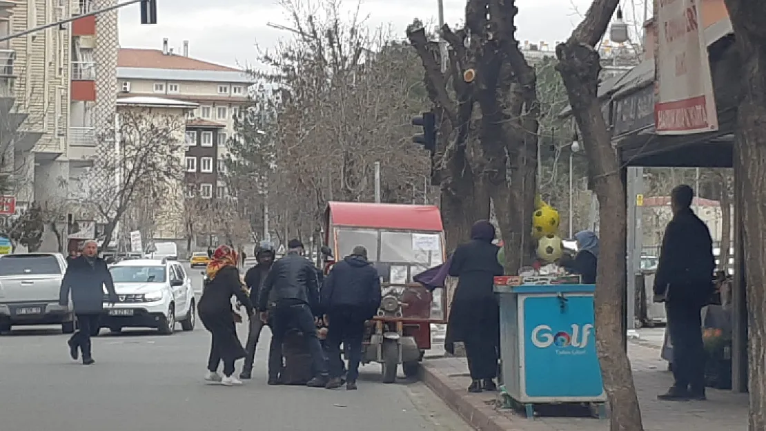 Siirt'te Motosikletin Çarptığı Kadın Yaralandı 