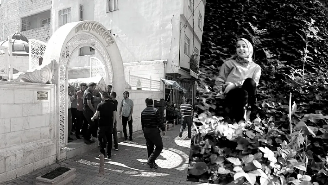 Siirt'te Müküs Çayı'nda Boğulan Hemşire, Dualarla Toprağa Verildi 