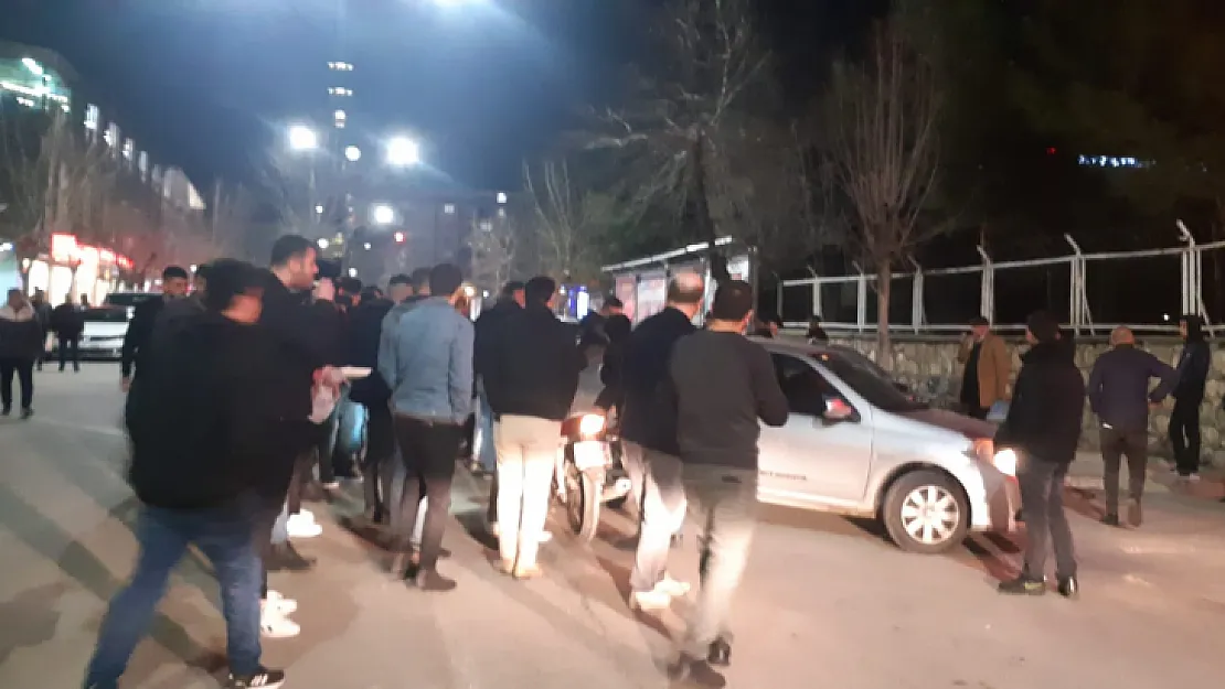 Siirt'te Otomobil İle Motosiklet Çarpıştı: 1 Yaralı