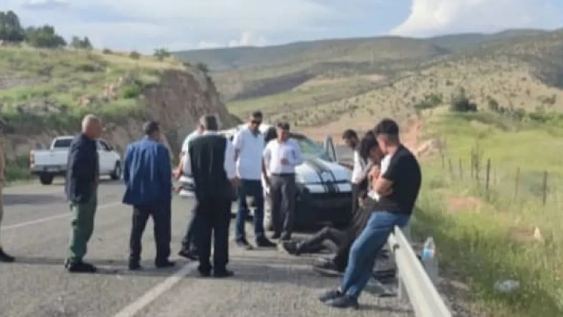 Siirt'te Otomobil Takla Attı: 4 Yaralı