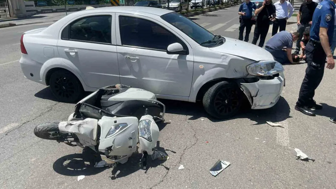 Siirt'te otomobilin çarptığı motosiklet sürücüsü yaralandı