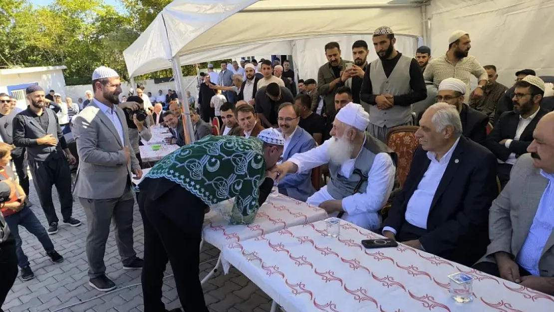 Siirt'te Şeyh Fadlı Arıncı'nin Torununa Mevlitli Düğün! Vali Kızılkaya da Katıldı