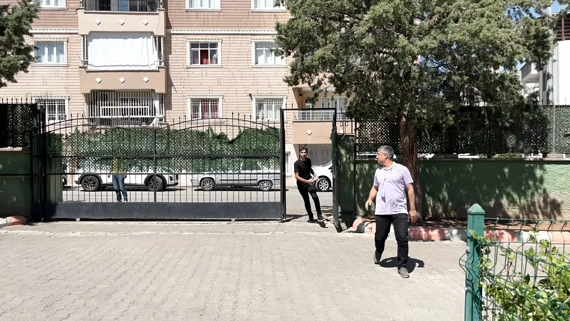 Siirt'te Sınav Heyecanı: Adaylar Koşarak Yetişti