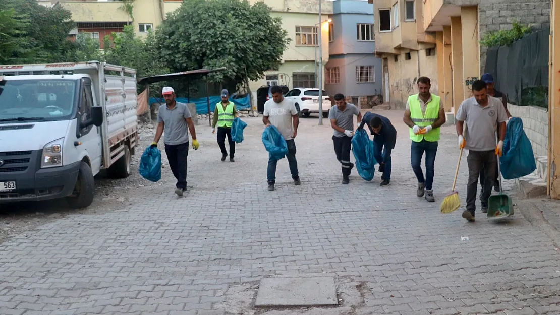 Siirt'te 'Temiz Bir Kent ve Sağlıklı Çevre' İçin Temizlik Seferberliği Devam Ediyor