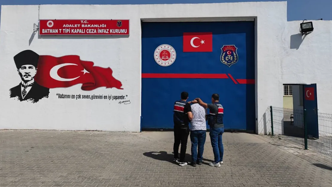 Siirt'te 'Terör Örgütüne Yardım' Suçundan Aranan Kişi Yakalandı