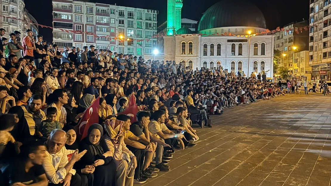 Siirt'te Türkiye-Avusturya Maçı Dev Ekranda İzlenecek