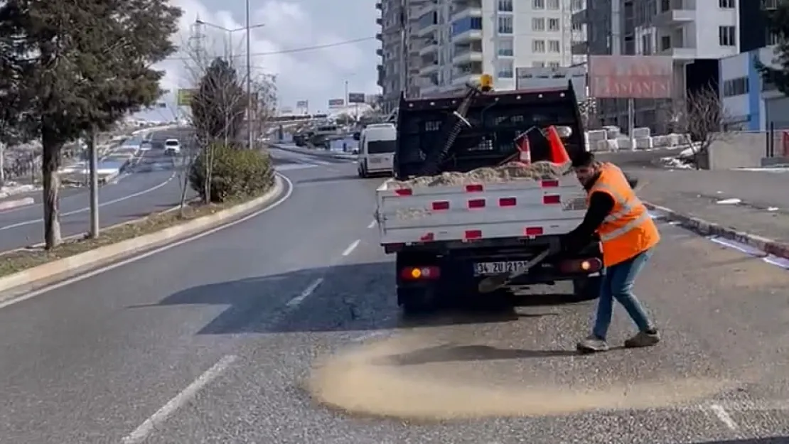 Siirt'te Tuzlama Çalışmaları Devam Ediyor