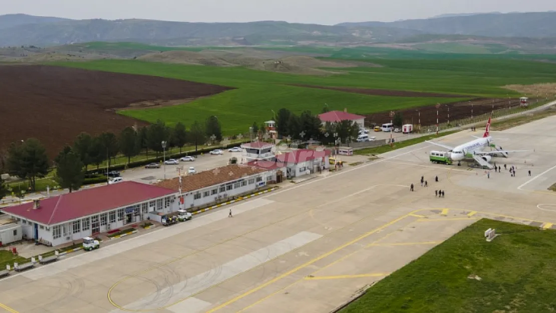 Siirt'te Uçuş Yapılamayan Havaalanında Terminal Yenileme Çalışması Yapılacak!