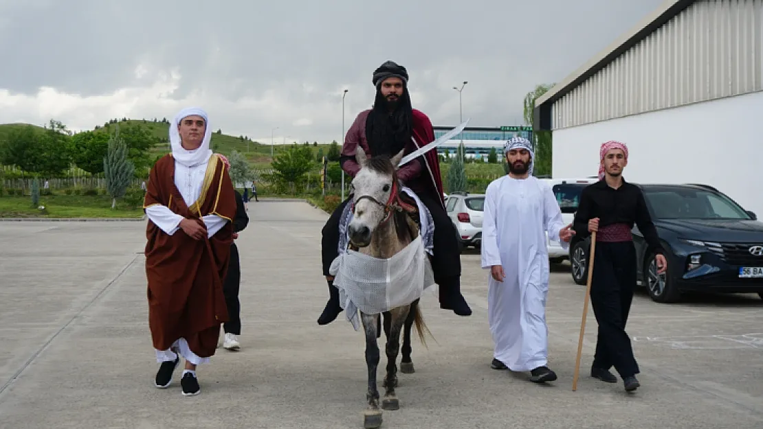 Siirt'te Üniversite Öğrencileri Gazze'ye Destek 'Gazze Obası' Alanı Oluşturdu!