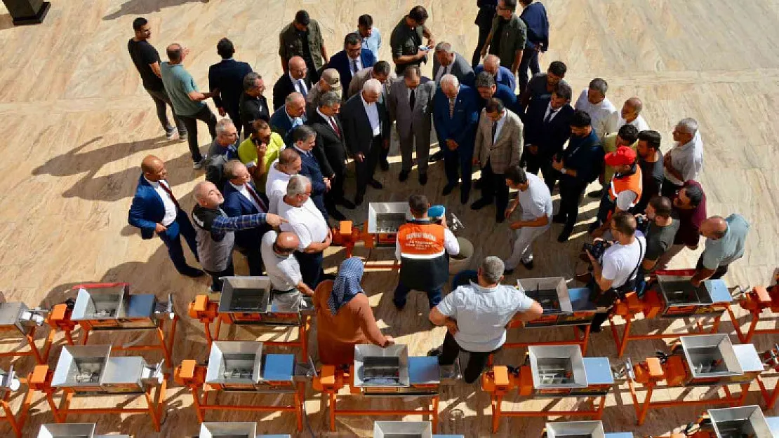 Siirt'te Valilik yüzde 50 hibe ile üzüm sıkma makinesi dağıtacak