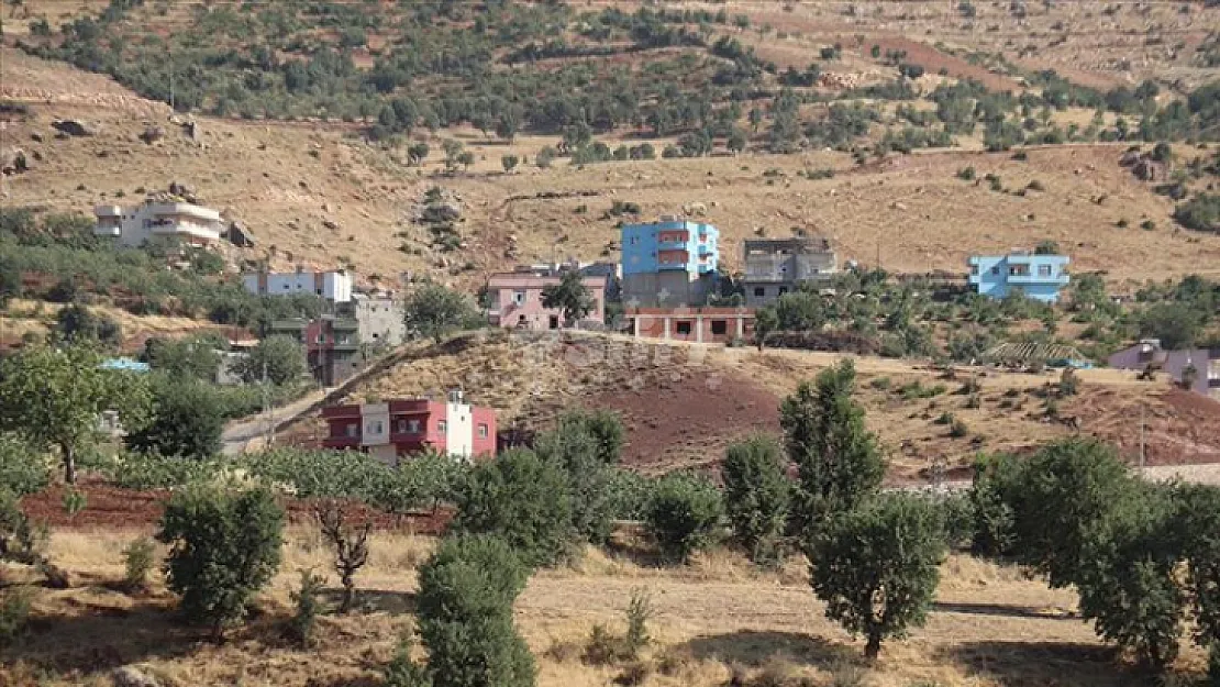 Siirt'te Yer Altından Sesler Geldiği İddiası Üzerine Köyde İnceleme Yapıldı!