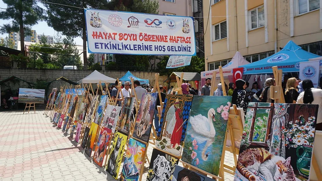Siirt'te Yıl Sonu El Emeği Sergisi Ziyarete Açıldı