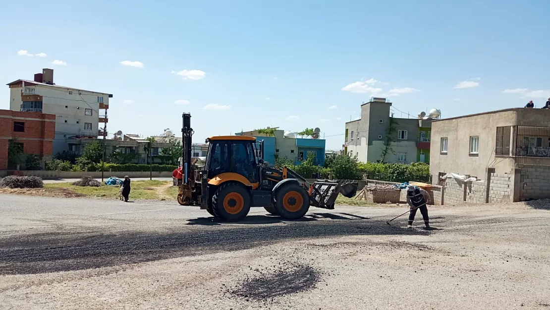 Siirt'te Yol Bakım ve Onarım Çalışmaları Hız Kesmeden Devam Ediyor