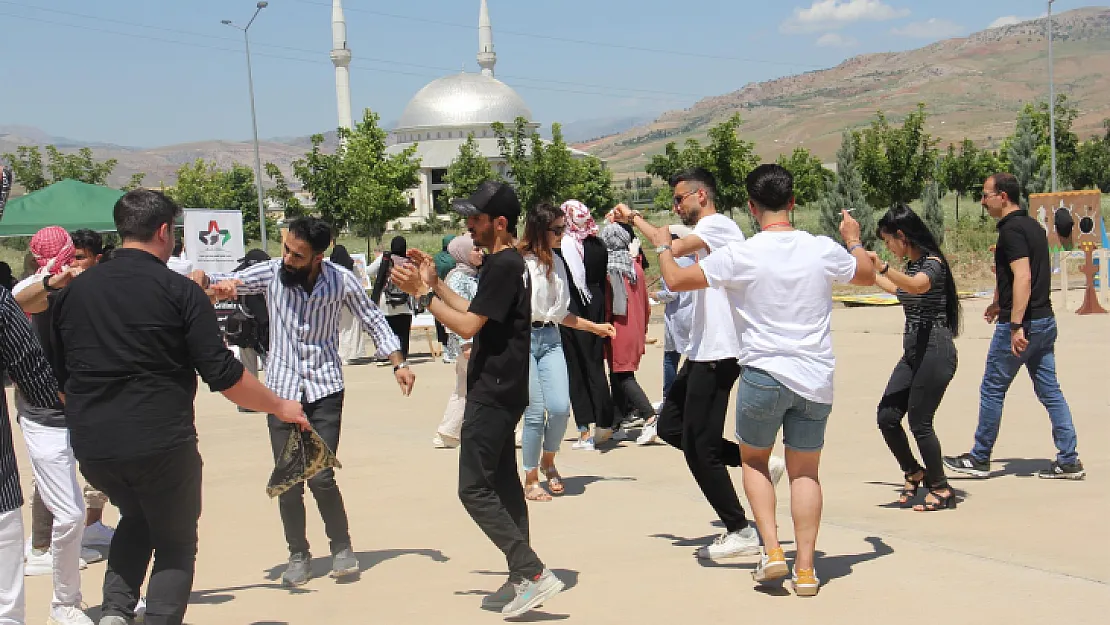 Siirt Üniversitesi'nde 2 Gün Sürecek Bahar Şenlikleri Başladı!