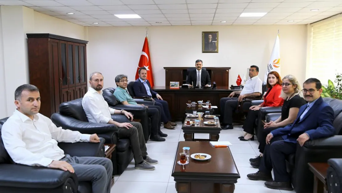 Siirt Üniversitesi Tıp Fakültesi Değerlendirme Toplantısı Yapıldı