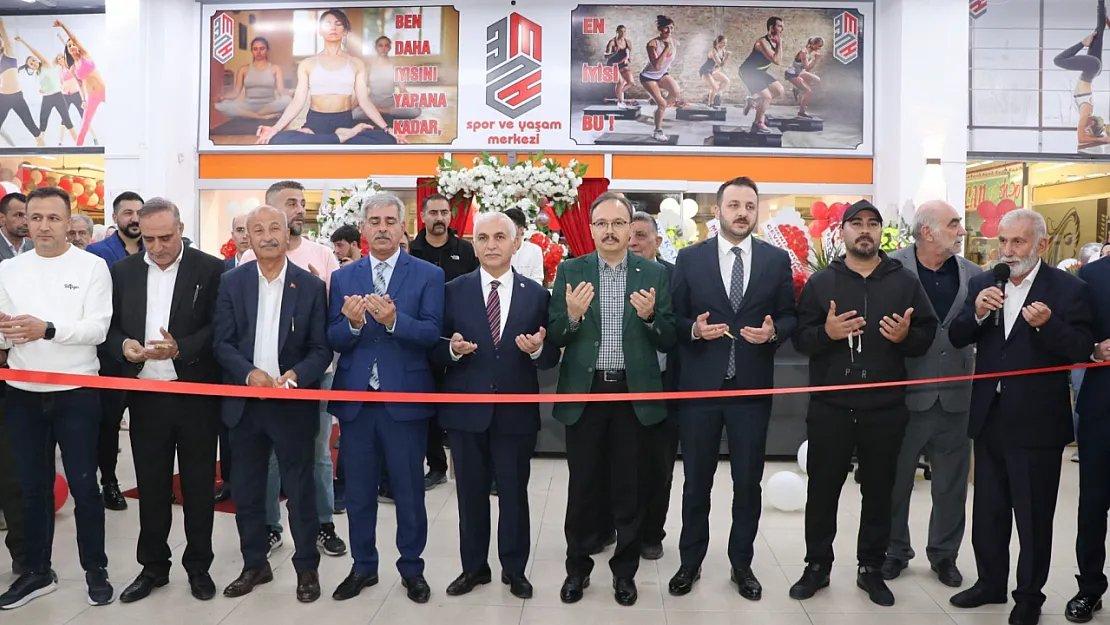 Siirt Valisi Dr. Kemal Kızılkaya, '3M2H Spor ve Yaşam Merkezi'nin Açılışına Katıldı