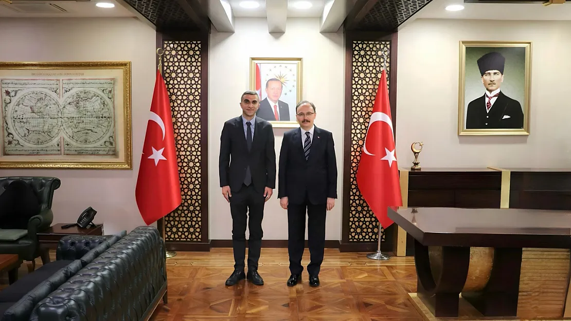 Siirt Valisi Kızılkaya, Türk Telekom İl Müdürü Ömer Ozan Kaçmış'ı Makamında Kabul Etti