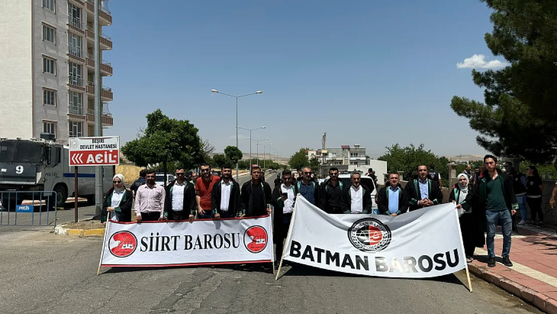 Siirt ve Batman Baro Başkanlarının Ortak Basın Açıklamasına Polis Engeli!