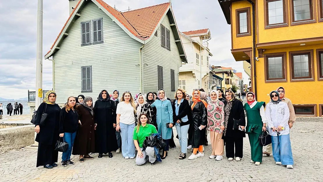 Siirtli Kadınlar 'Huzur ve Kardeşlik Buluşmaları' Projesi Kapsamında Bursa'da