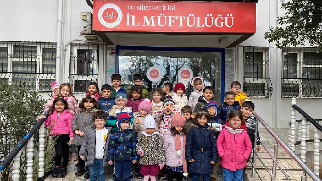 Siirtli minik öğrencilerden Gazzeli akranlarına destek