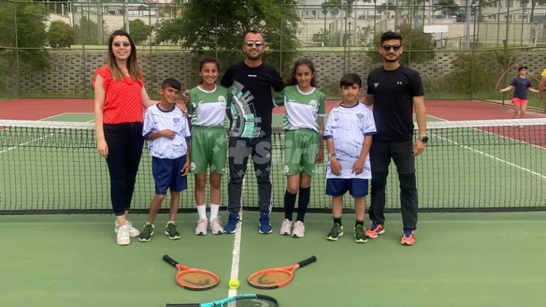 Siirtli Minik Sporcular Türkiye Tenis Şampiyonasına Katıldı!