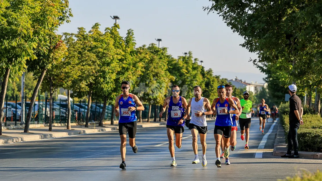 Siirtli Sporcu Türkiye 3'üncüsü Oldu