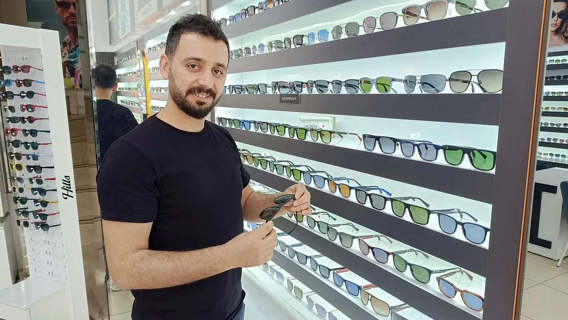 Siirtliler İçin Yaz Uyarısı: Gözlük Seçiminiz Göz Sağlığınızı Belirliyor