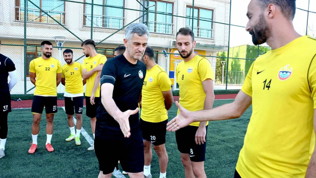 Siirtspor'da Yeni Hoca Göreve Başladı!