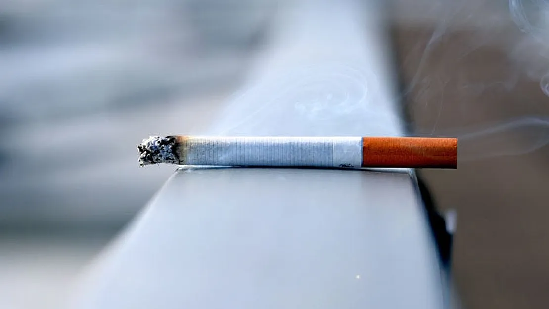 Sigara Tiryakilerine Kötü Haber! Bir Zam da Sigaraya