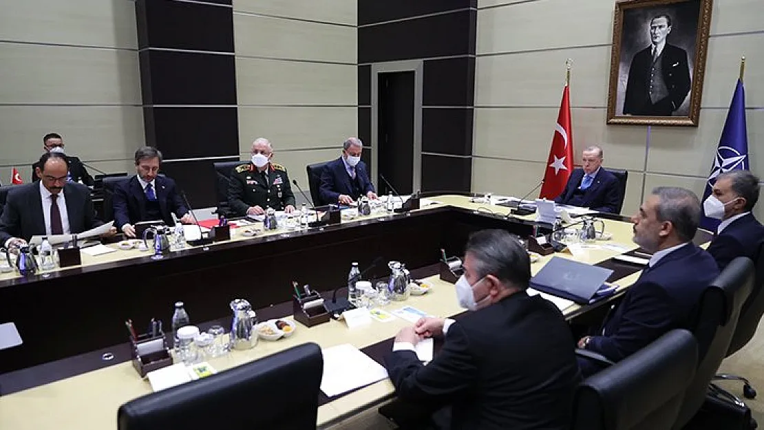 Son Dakika: Erdoğan'ın da katılım sağladığı NATO Zirvesi'nden ilk açıklama! Bölgeye takviye güç gönderilecek