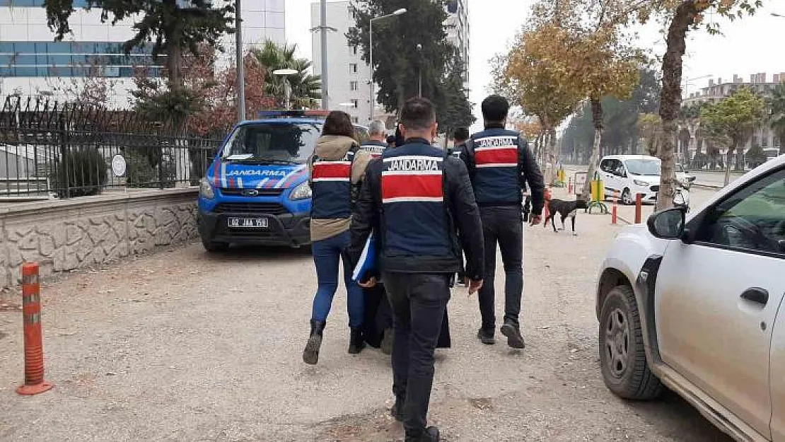 Terör örgütüne kuryelik yapan 2 şahıs tutuklandı