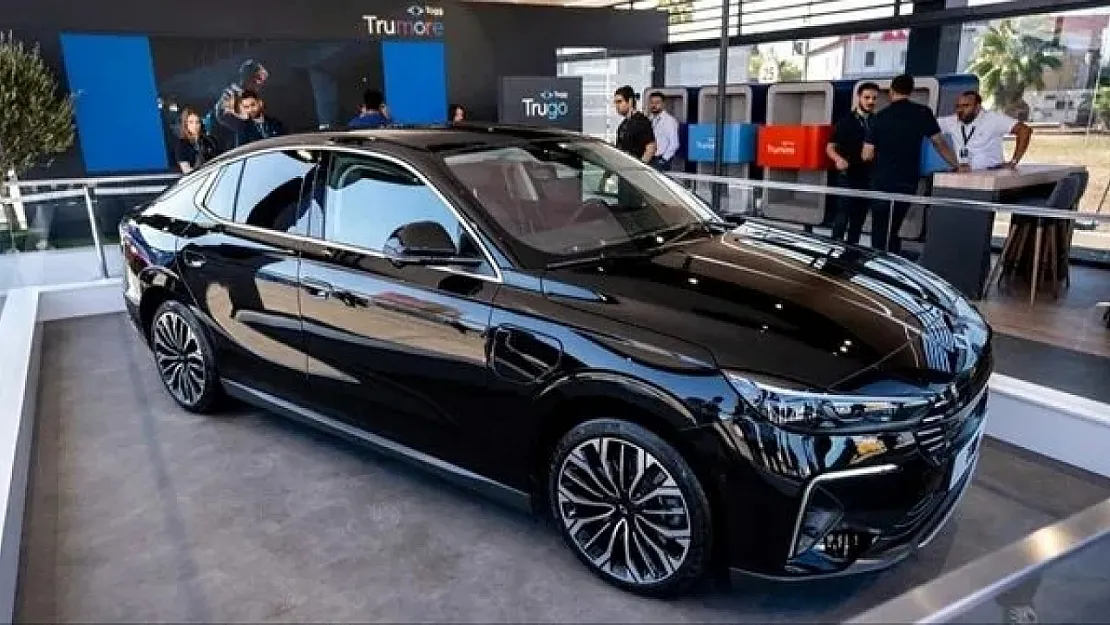 Togg''un yeni sedan modeli T10F tanıtıldı! İlk kez görücüye çıktı