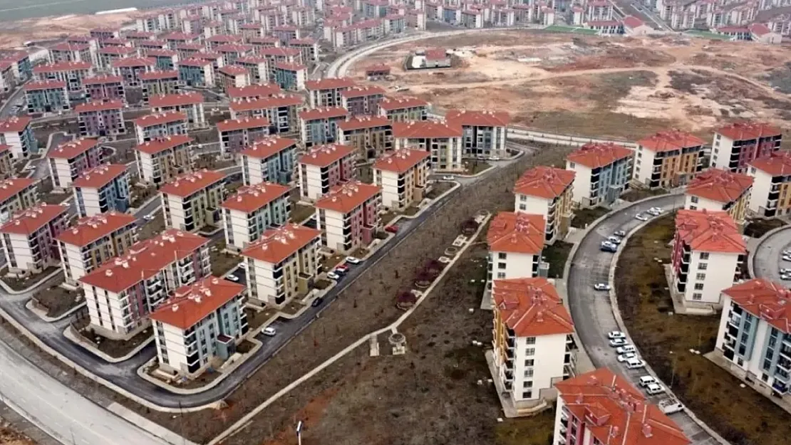 TOKİ'den 500 Bin Sosyal Konut Hamlesi: Hedef Dar Gelirliye Ev, Piyasaya Denge