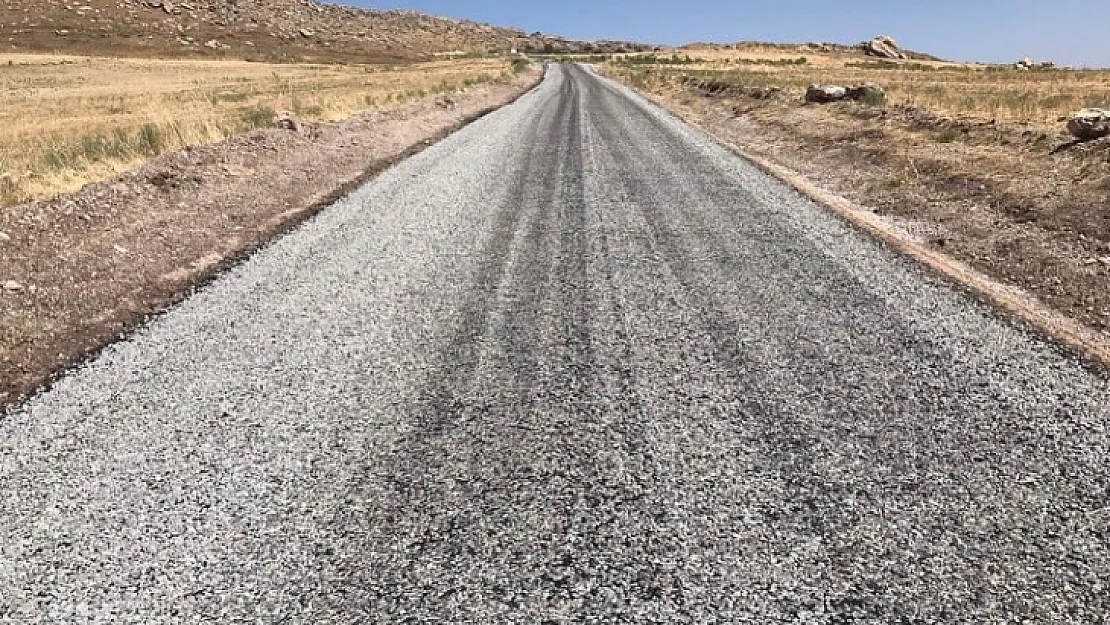 TPAO Siirt'te Bozduğu Yolları Onarmaya Başladı