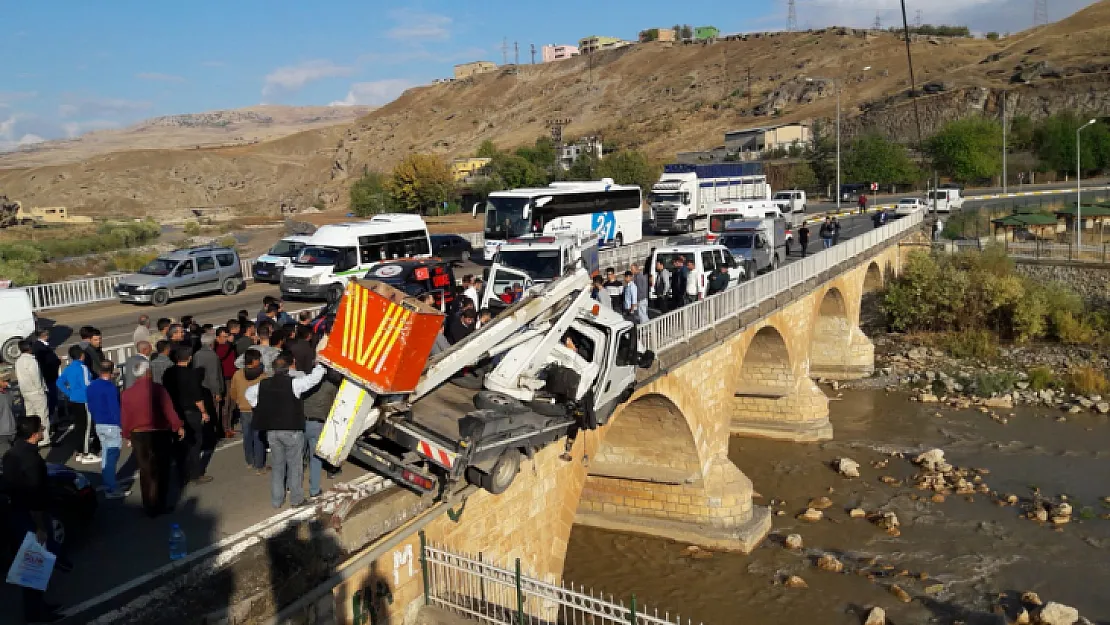 Trafik kazalarında korkunç tablo: 11 ayda 2 bin 100 kişi öldü! Kazalarda En Sık Görülen Hatalar da Sıralandı