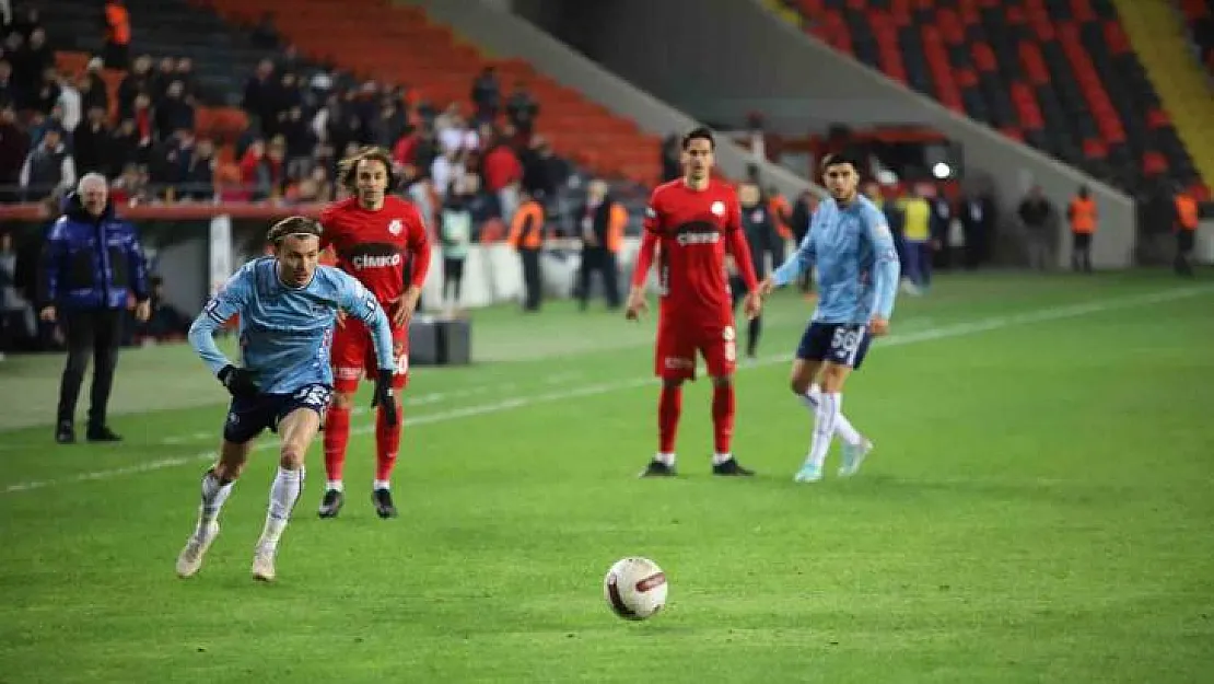 Trendyol Süper Lig: Gaziantep FK: 2 - Adana Demirspor: 2 (Maç Sonucu)