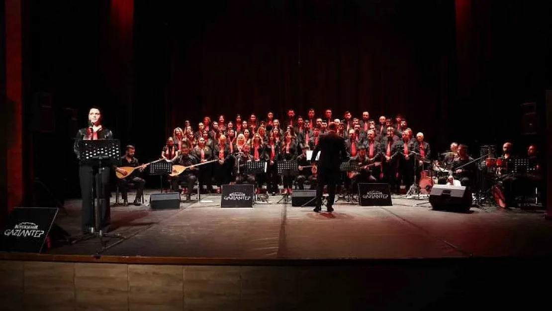 Türk Halk Müziği Korosu'ndan Gaziantep'te Bahar konseri