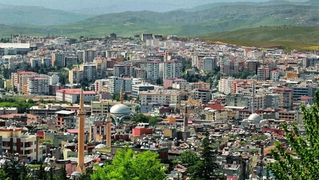 Türkiye'nin en hızlı zenginleşen ve fakirleşen illeri belli oldu! Bakın Siirt hangi grupta yer alıyor?