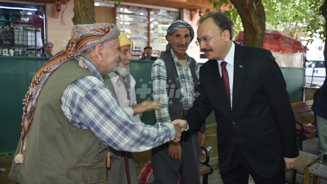 Vali/Belediye Başkan Vekili Dr. Kemal Kızılkaya, Esnaf ve Vatandaşları Ziyaret Etti