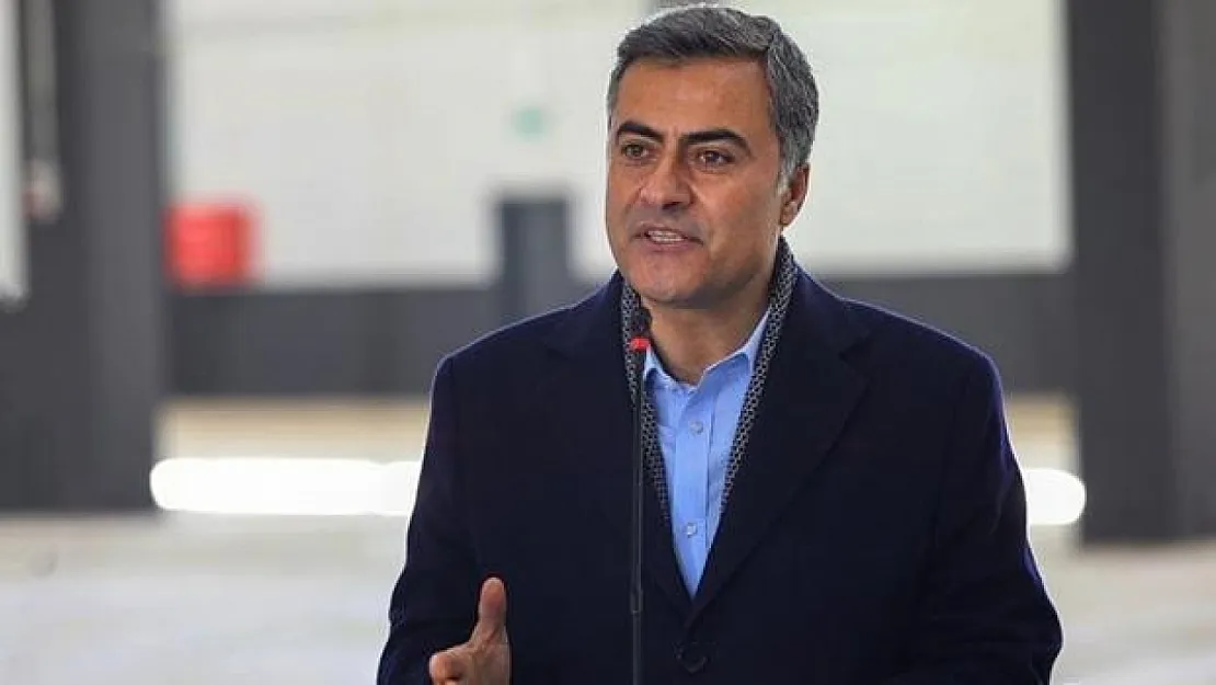 Van Büyükşehir Belediyesi Eşbaşkanı Abdullah Zeydan'ın Duruşması Ertelendi