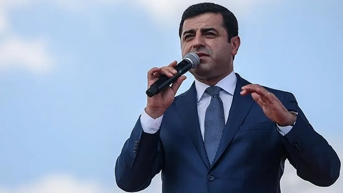 Van'da belediye başkanlığının AK Parti'ye geçmesine ilişkin Selahattin Demirtaş'tan ilk sözler