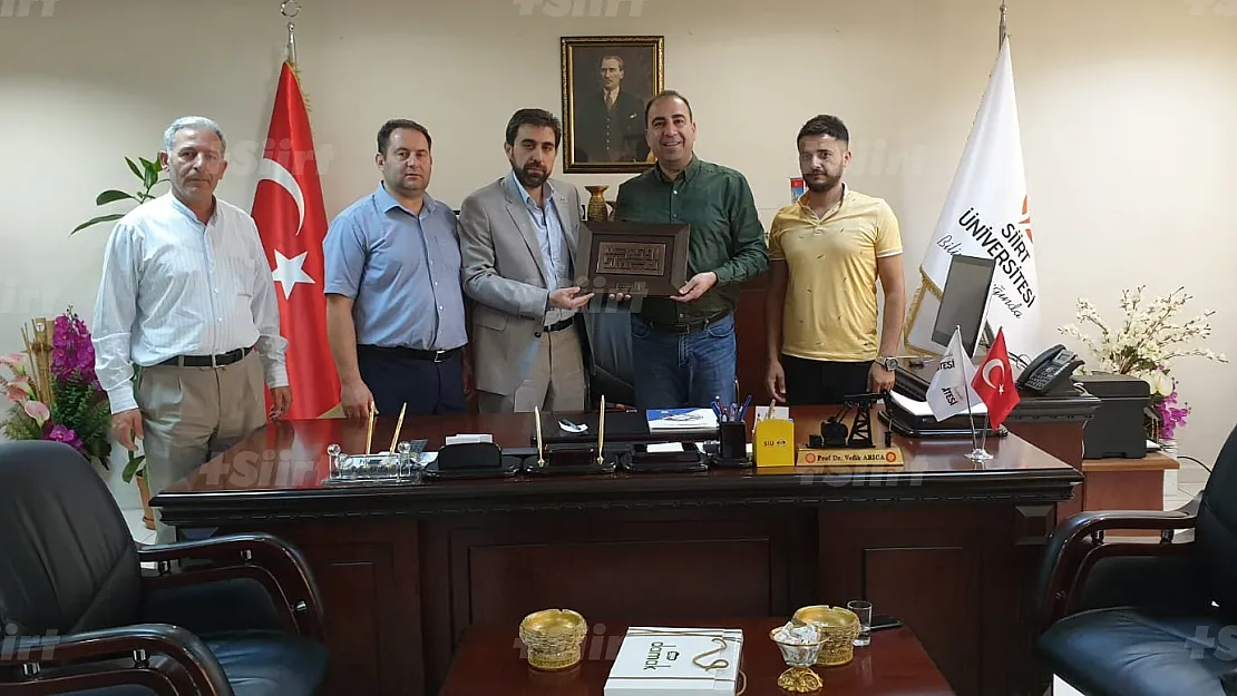 Siirt ASRİAD'tan Tıp Fakültesi Dekanı Arıca'ya Ziyaret