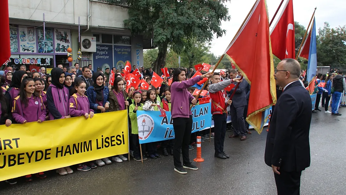 29 Ekim Cumhuriyet Bayramı Coşkuyla Kutlandı