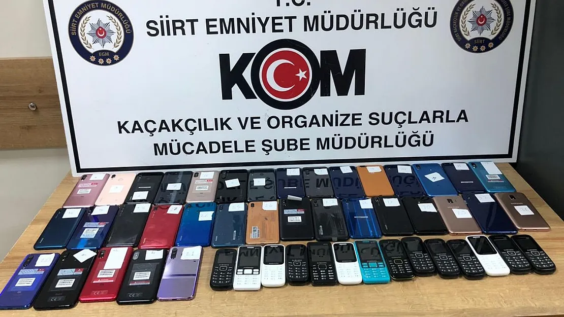 Siirt'te Kaçak Telefon ve Sigara Operasyonu