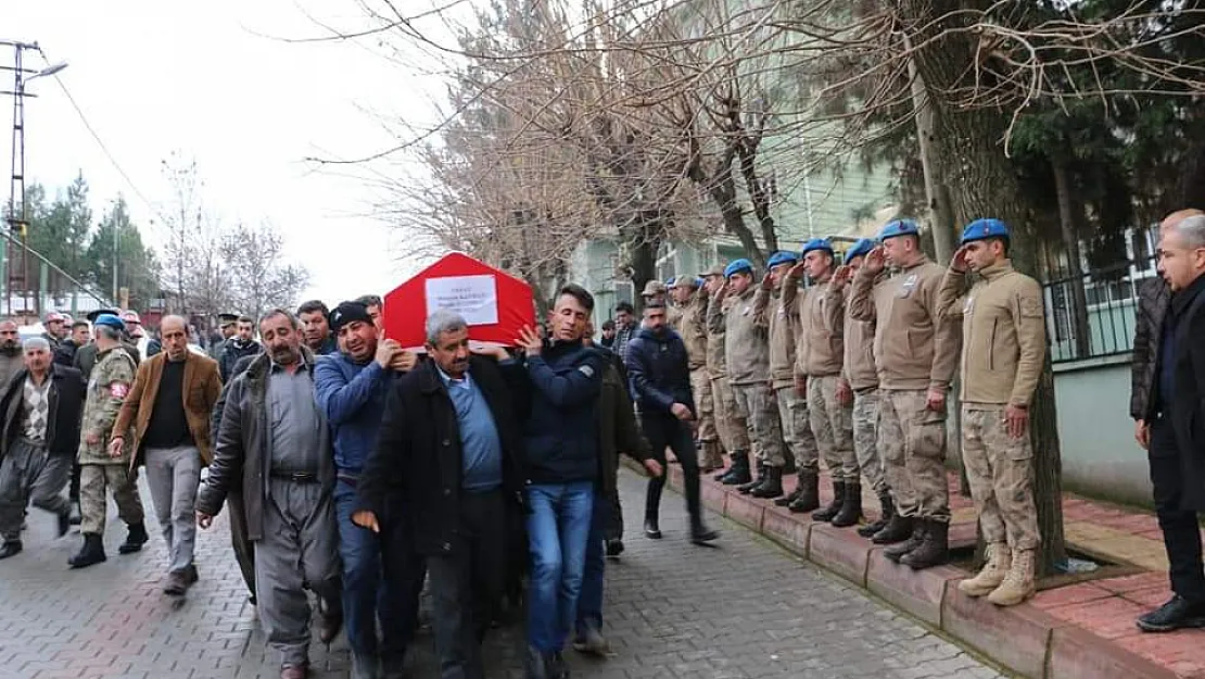 Vefat eden asker için tören düzenlendi